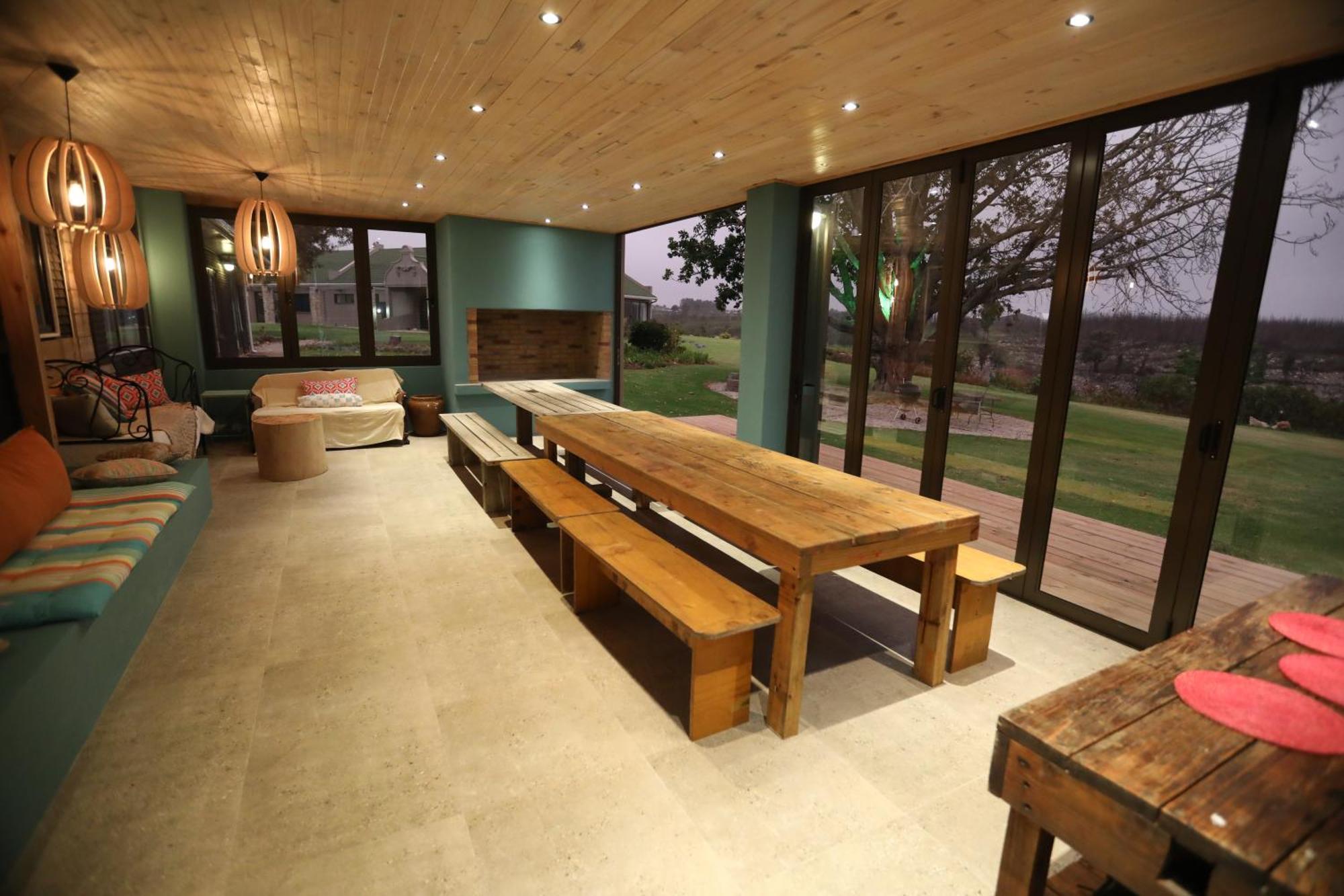 プレッテンバーグ・ベイ Gemstone Farm Bed & Breakfast エクステリア 写真