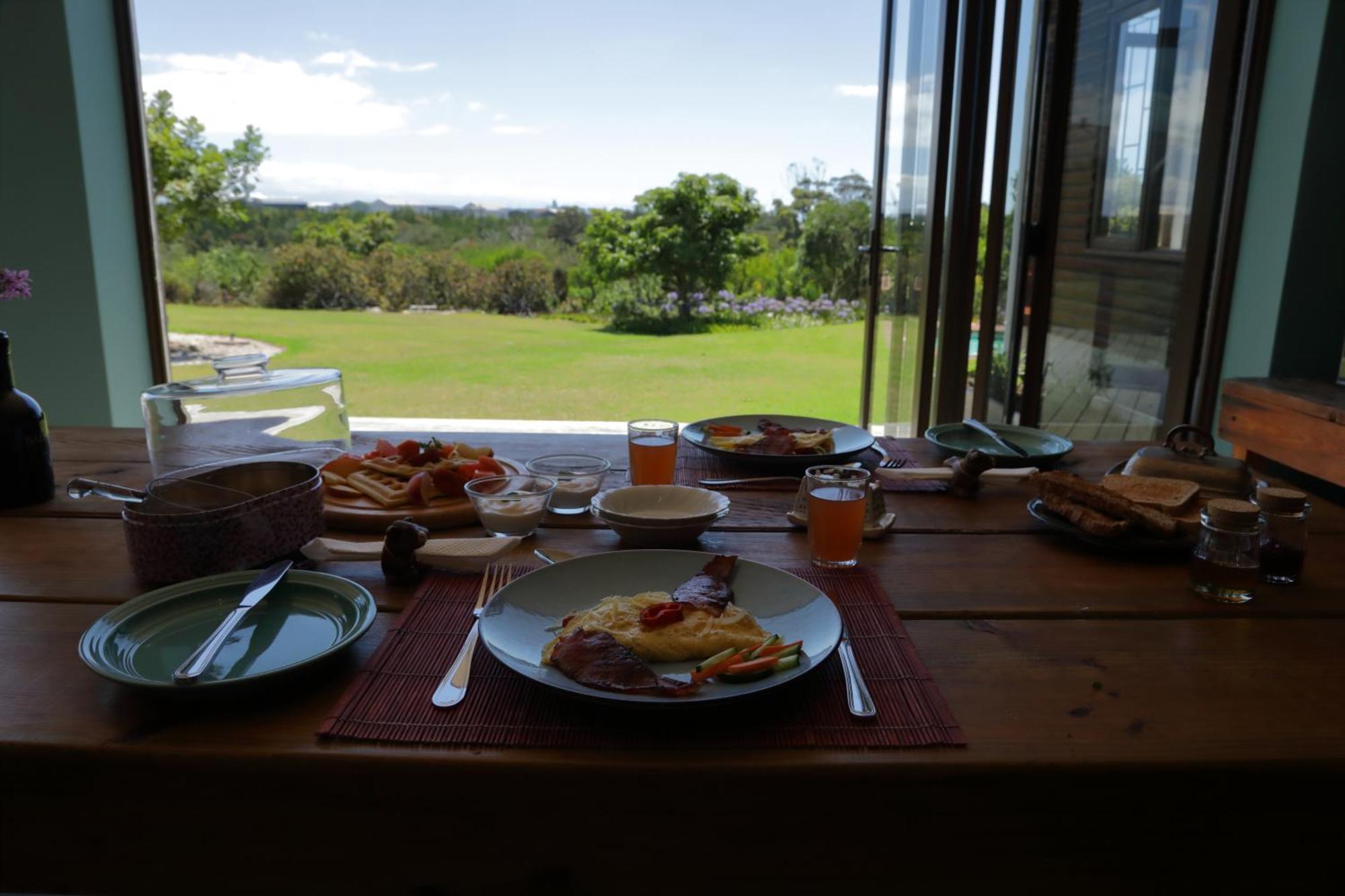 プレッテンバーグ・ベイ Gemstone Farm Bed & Breakfast エクステリア 写真